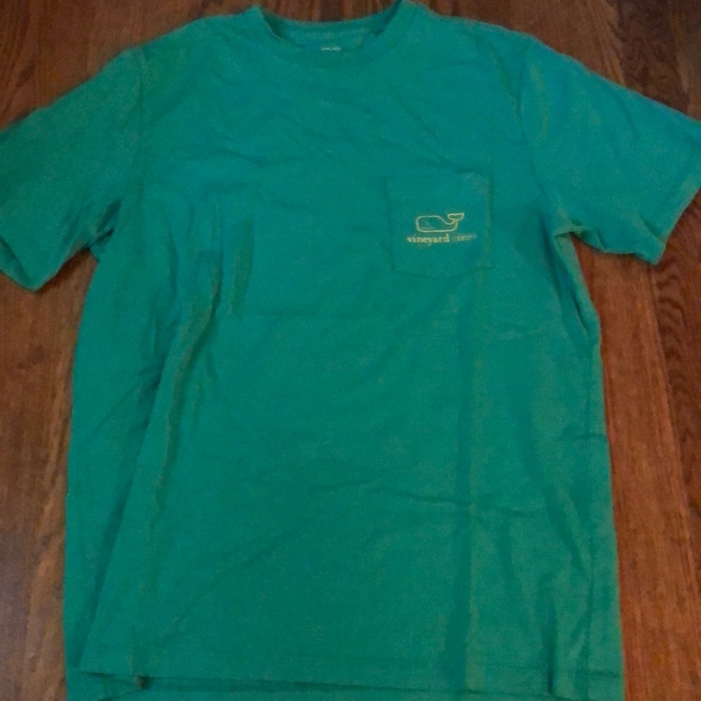 NWT Vineyard Vines Men’s Logo Tee